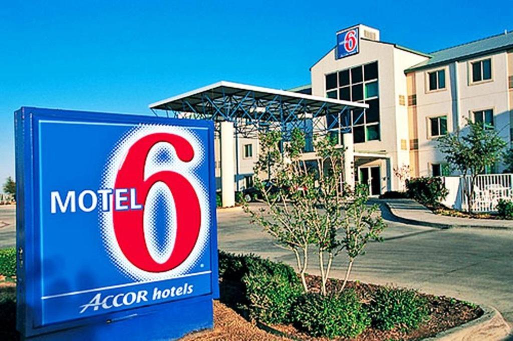 Motel 6-Portland, Or - グレシャム エクステリア 写真
