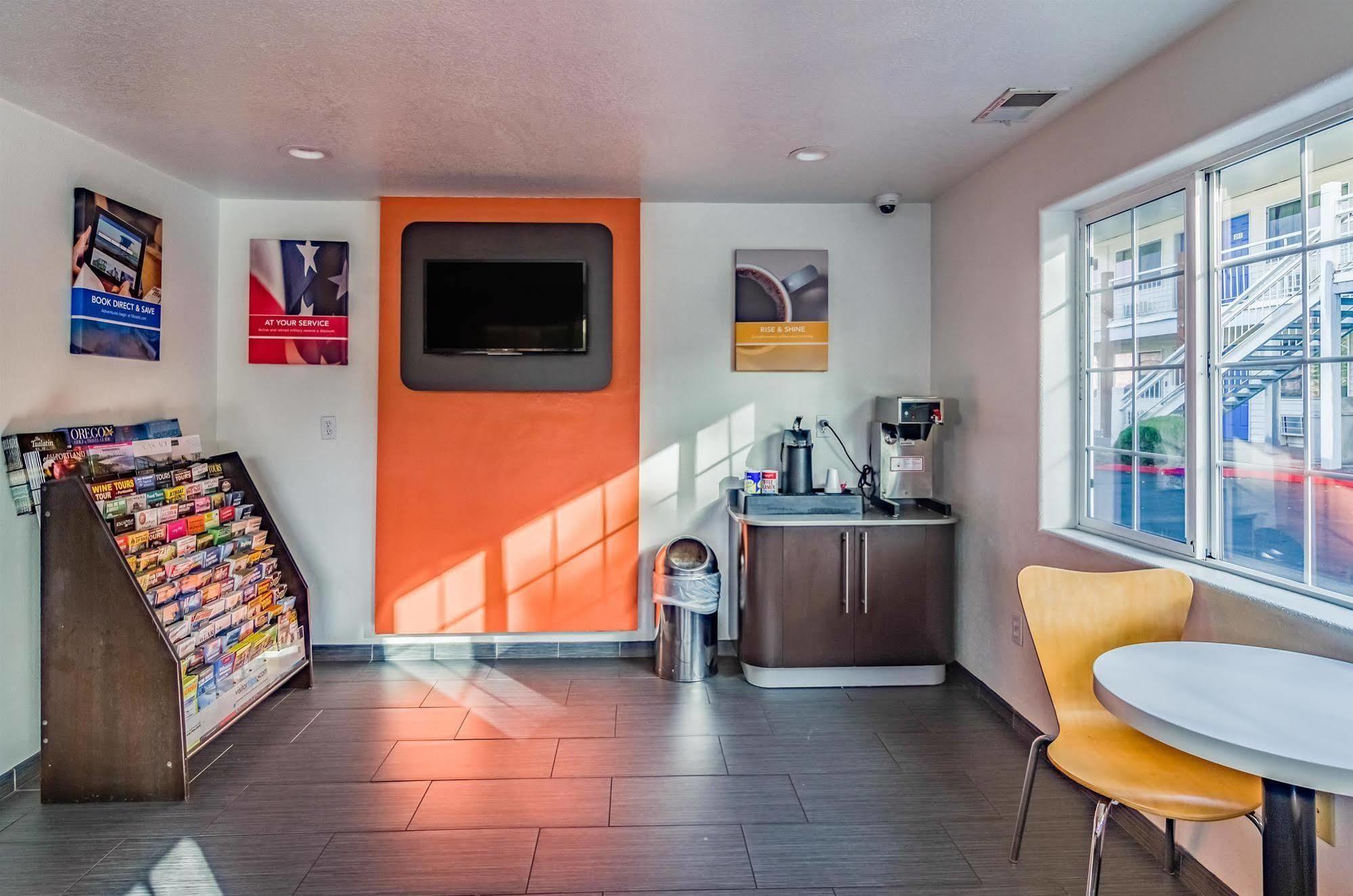 Motel 6-Portland, Or - グレシャム エクステリア 写真