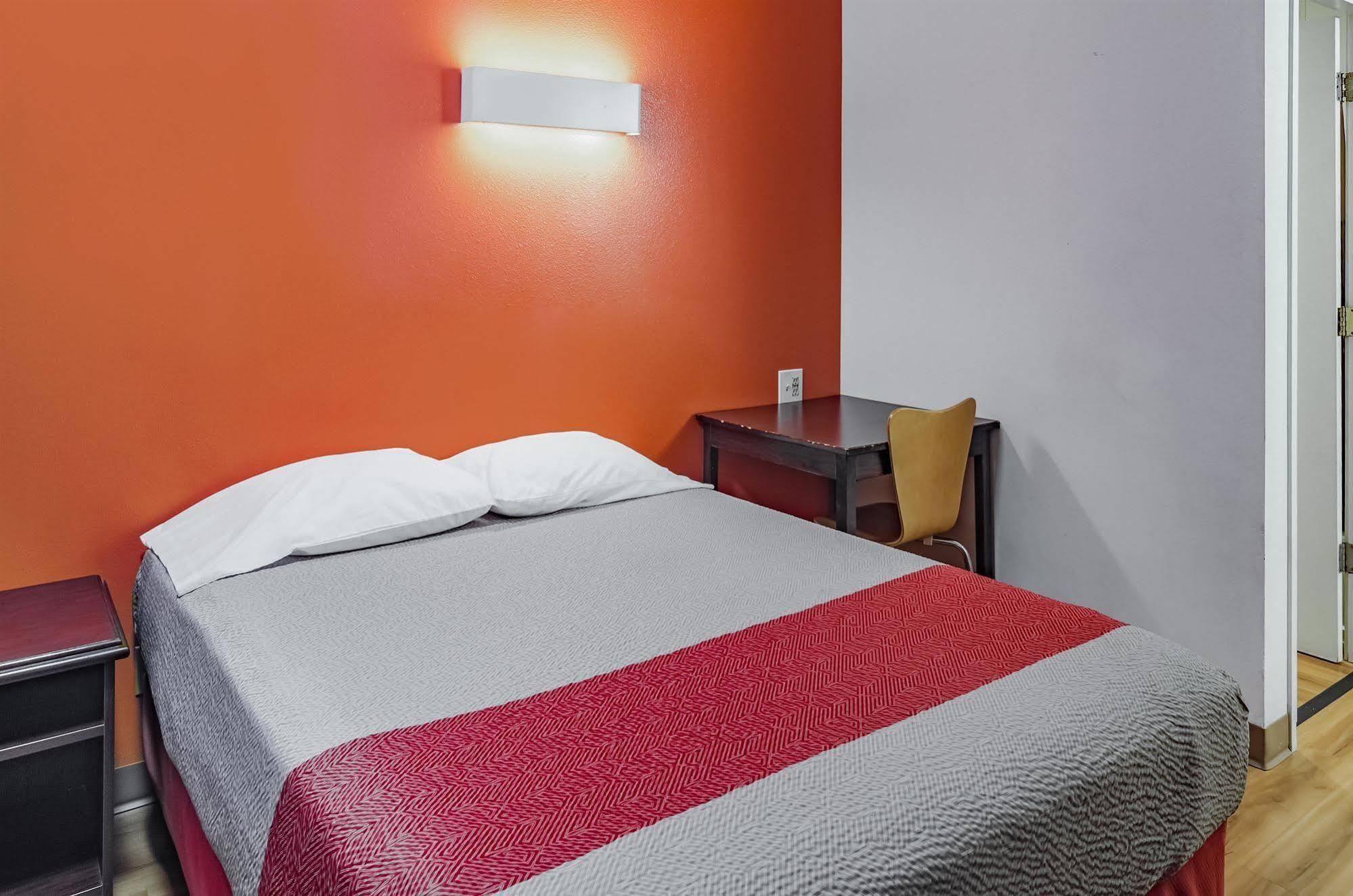Motel 6-Portland, Or - グレシャム エクステリア 写真