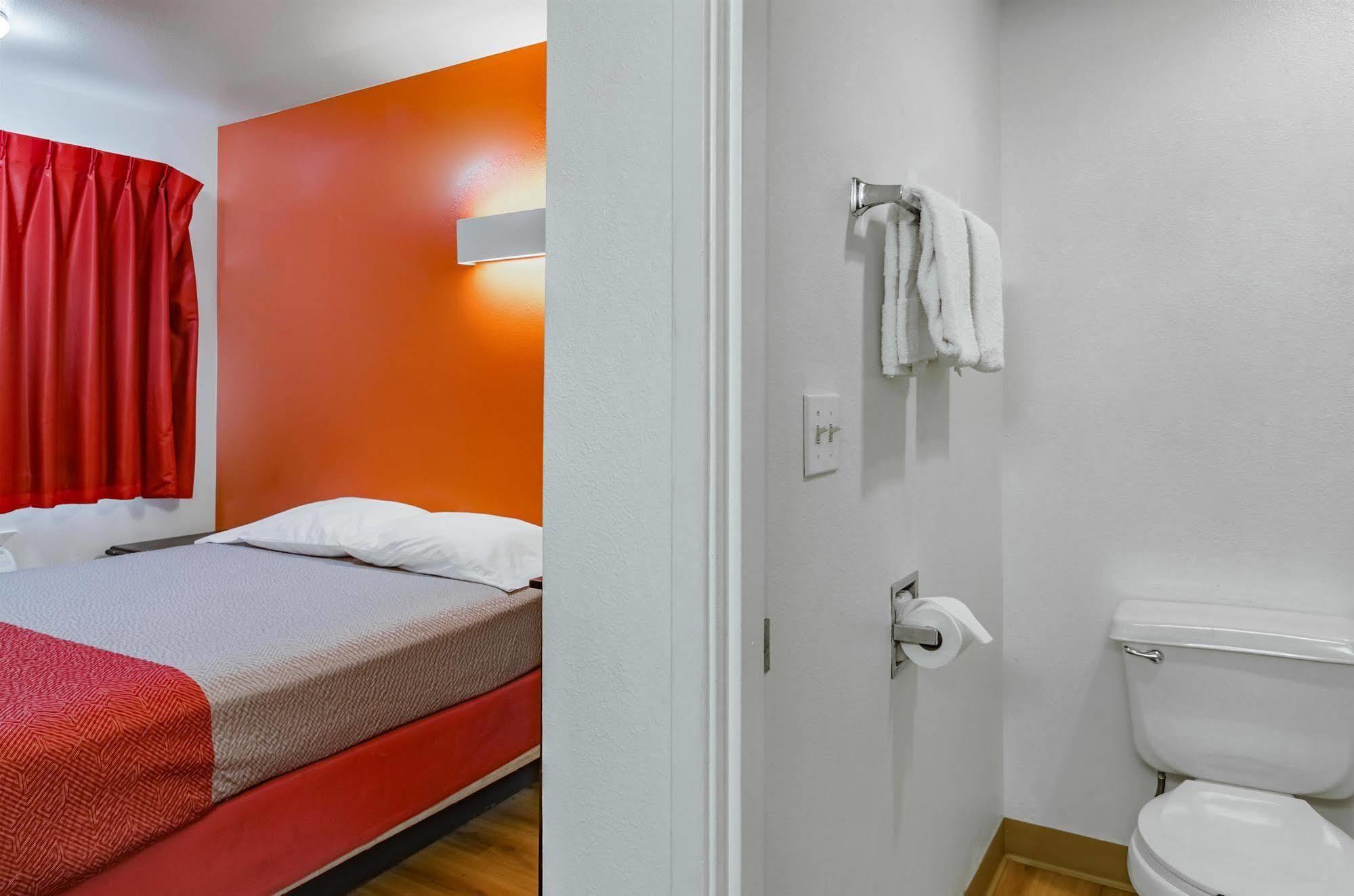 Motel 6-Portland, Or - グレシャム エクステリア 写真